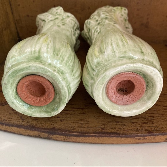 Vintage Celery Salt & Pepper Shakers - Picture 8 of 10